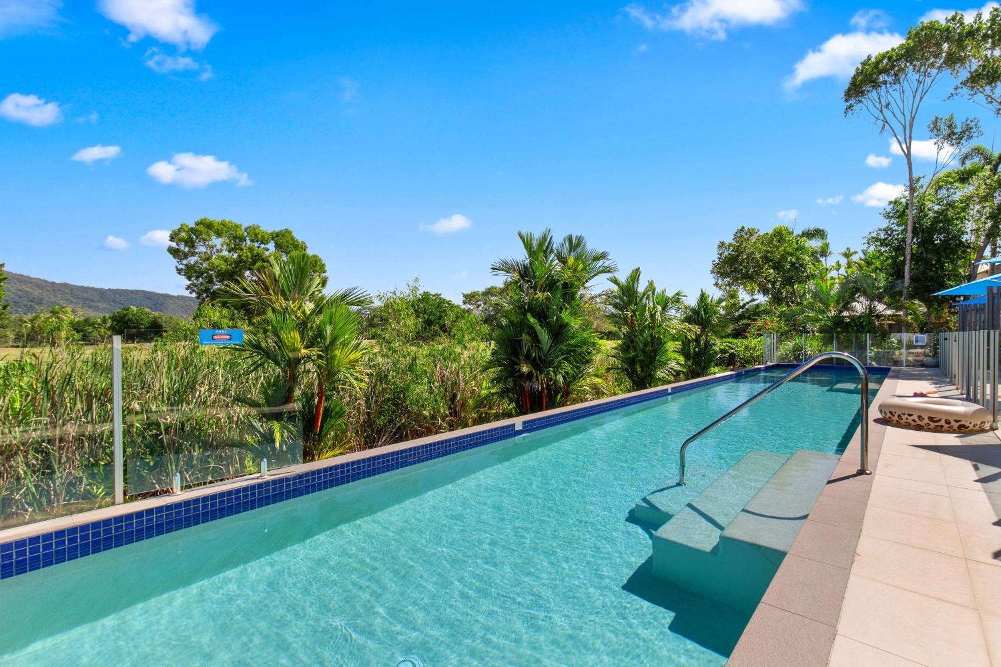 Pool Resort Port Douglas Buitenkant foto