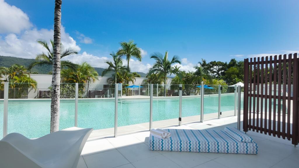 Pool Resort Port Douglas Buitenkant foto
